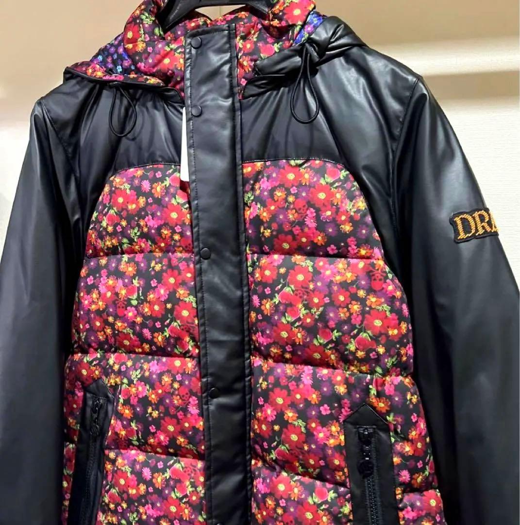 【新品タグ付】最終SALE。ダンスウィズドラゴン　可愛いダウンジャケット