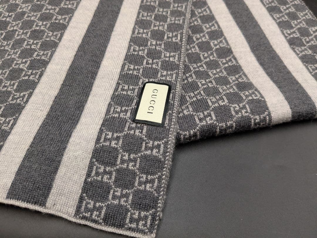 GUCCI グッチマフラー ウール グレイ 総柄 メンズ GGマーク