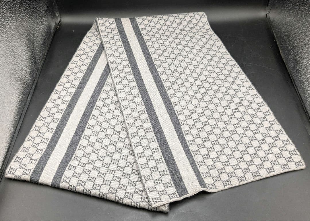 GUCCI グッチマフラー ウール グレイ 総柄 メンズ GGマーク