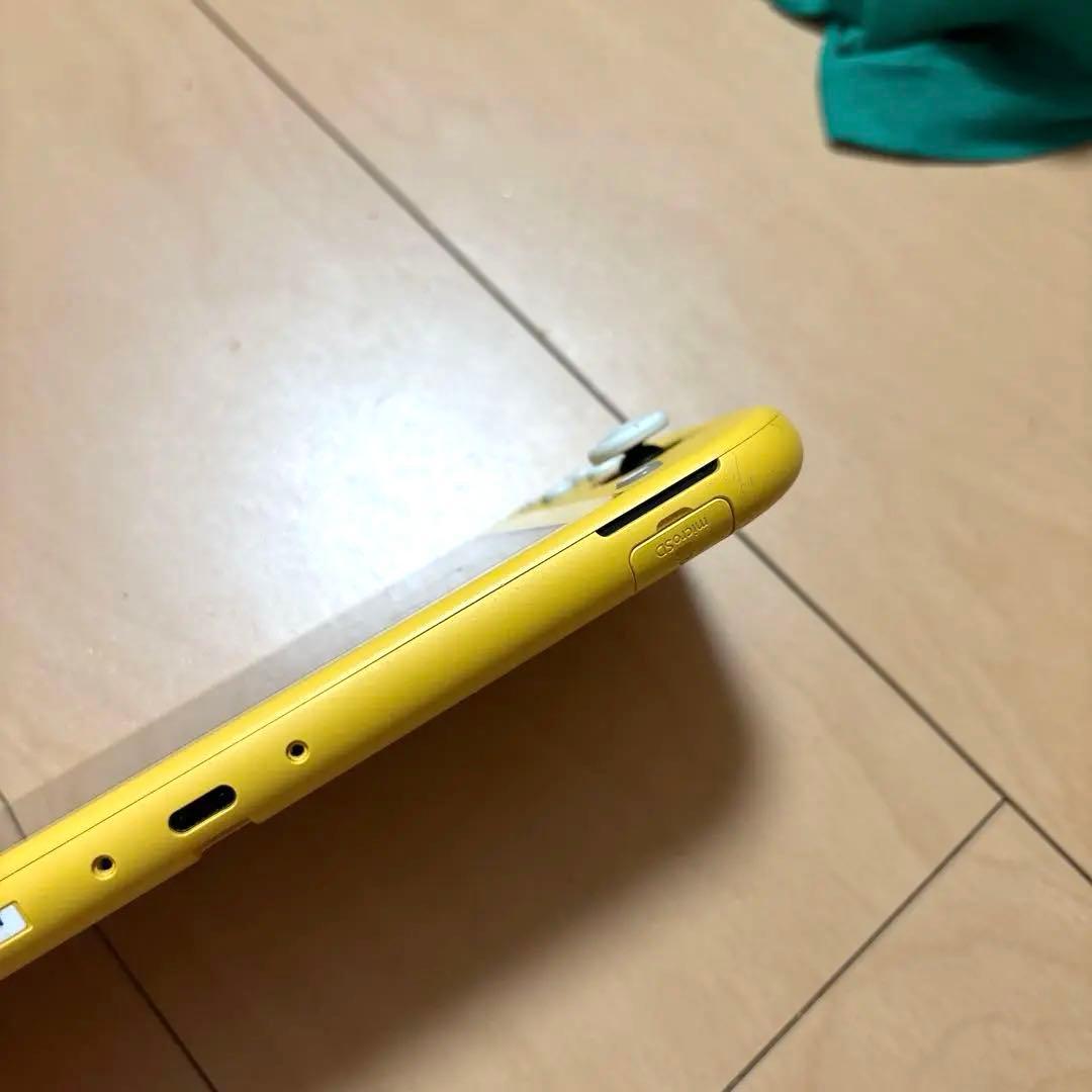 Nintendo Switch Lite イエロー本体のみ