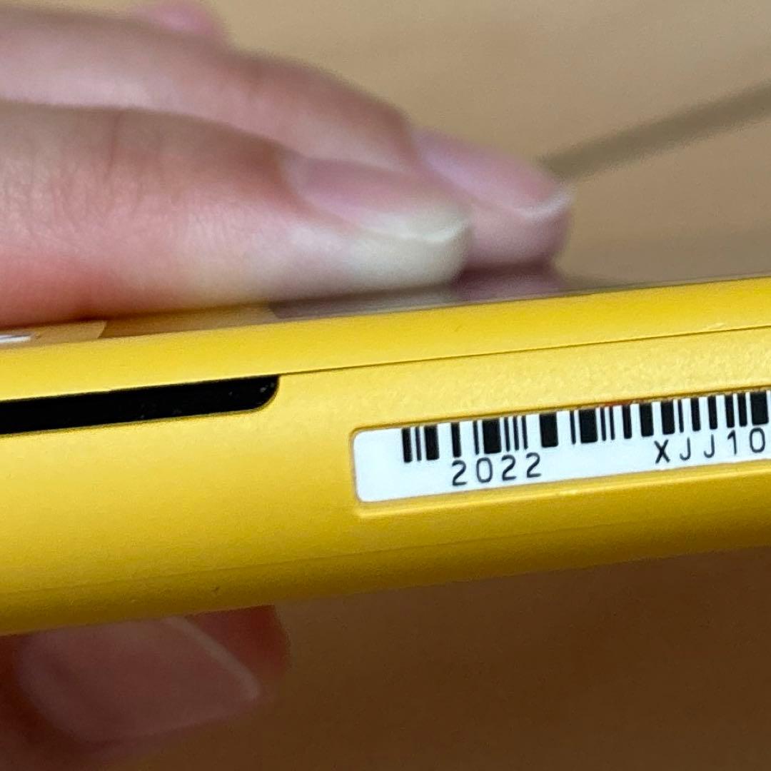 Nintendo Switch Lite イエロー本体のみ