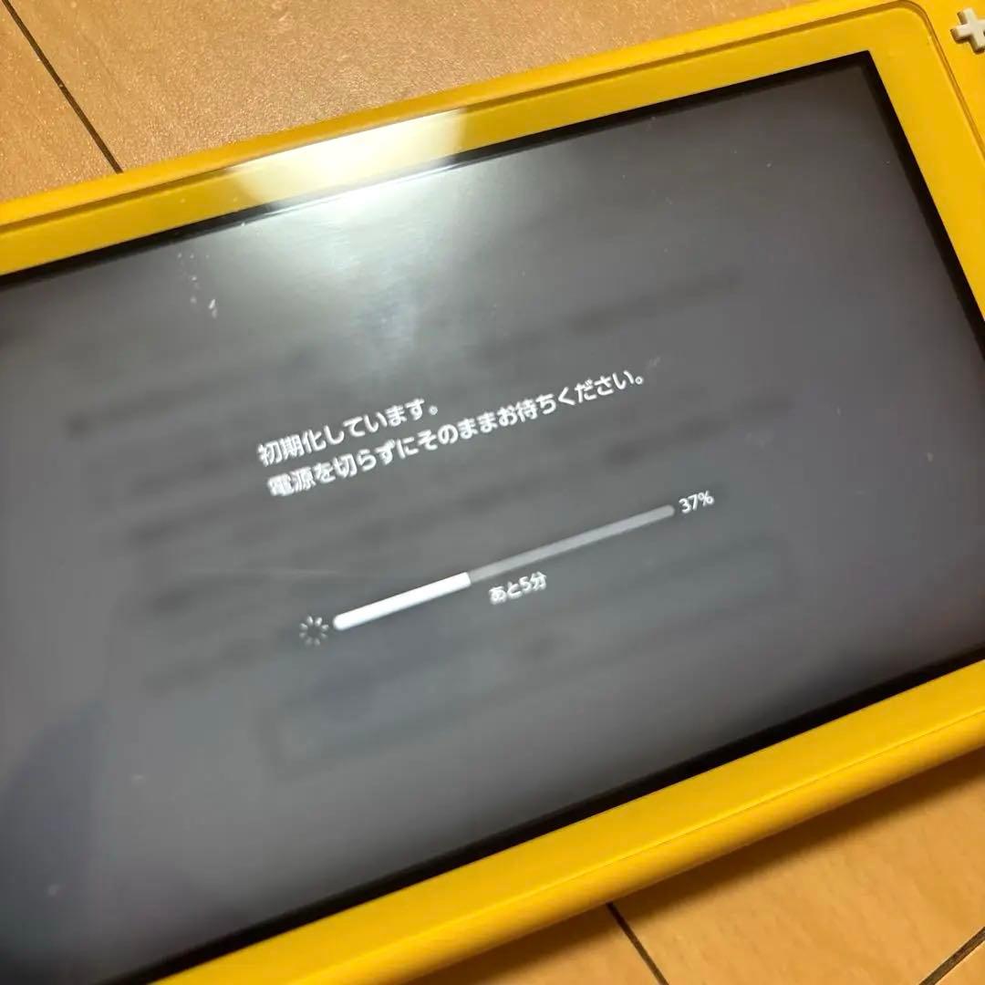 Nintendo Switch Lite イエロー本体のみ