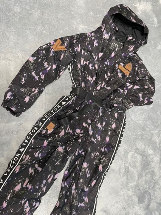 【値下げ】スキー スノボーウェア M 新品未使用