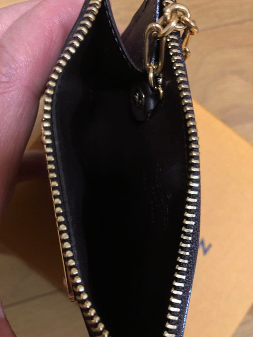 ルイヴィトンケース付キーチェン