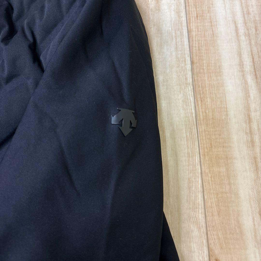 デサントゴルフ ダウンジャケット 袖ロゴ　黒　ブラック　フリース　Lサイズ