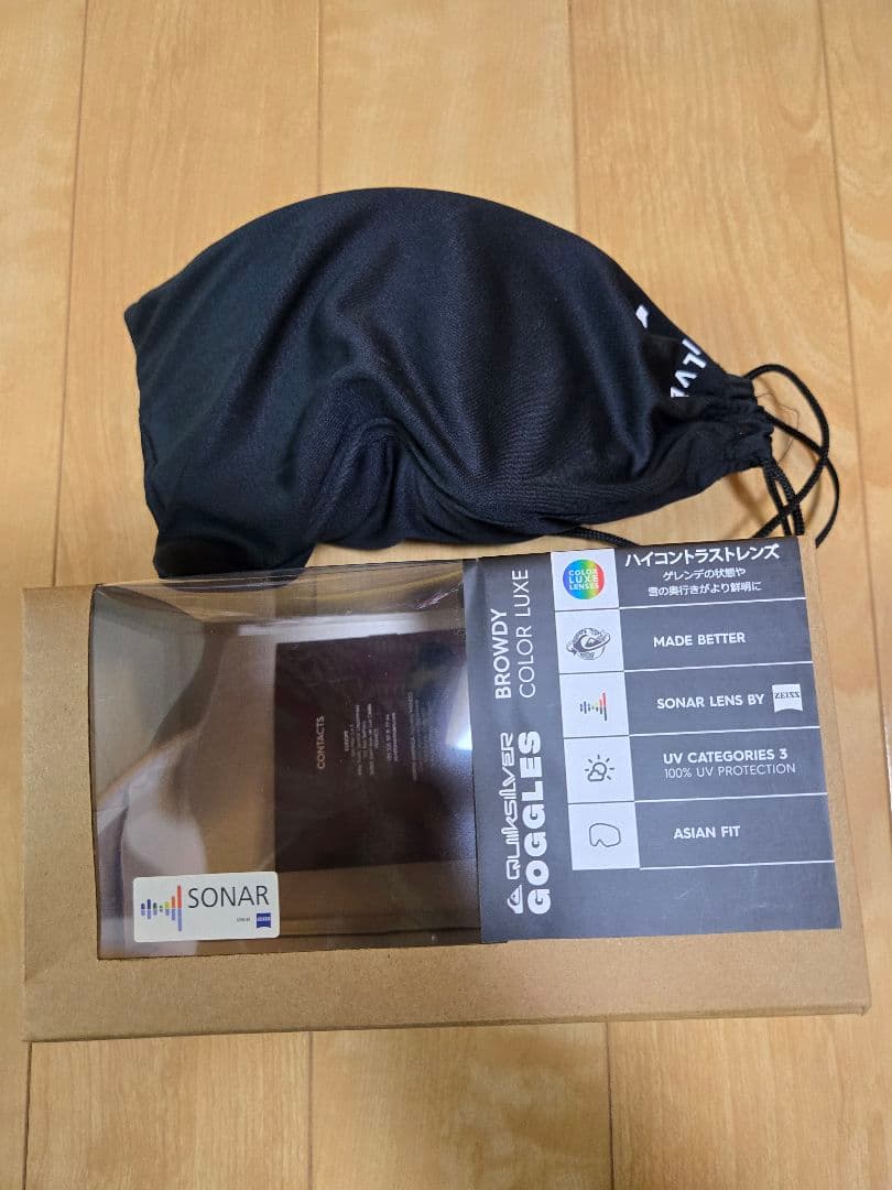 新品！未使用！クイックシルバー　ZEISS ミラーレンズ スノーゴーグル