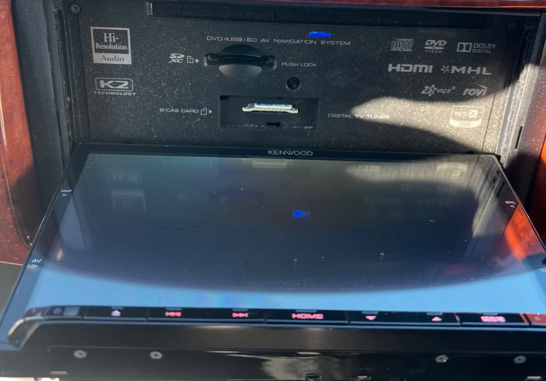 ケンウッド MDV-Z702 ナビフルセグ。地図データ2014年版