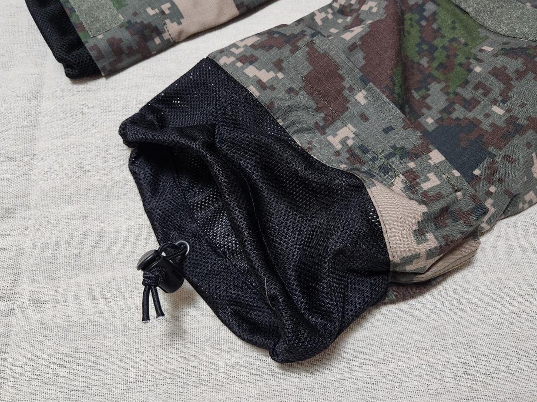 【新品】韓国軍　大韓民国陸軍　戦闘服　フィールドパンツ　TYR　私物品