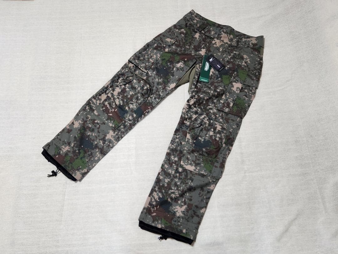 【新品】韓国軍　大韓民国陸軍　戦闘服　フィールドパンツ　TYR　私物品