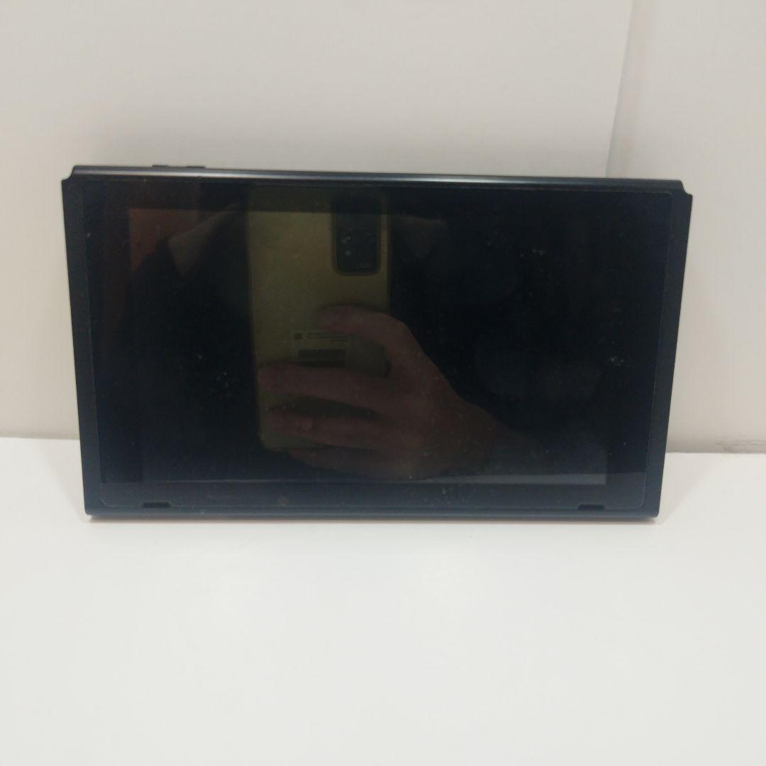 【良品】　Nintendo Switch 本体