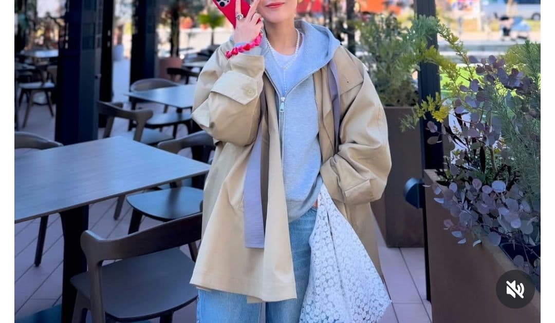 アダムエロペ　トレンチコート