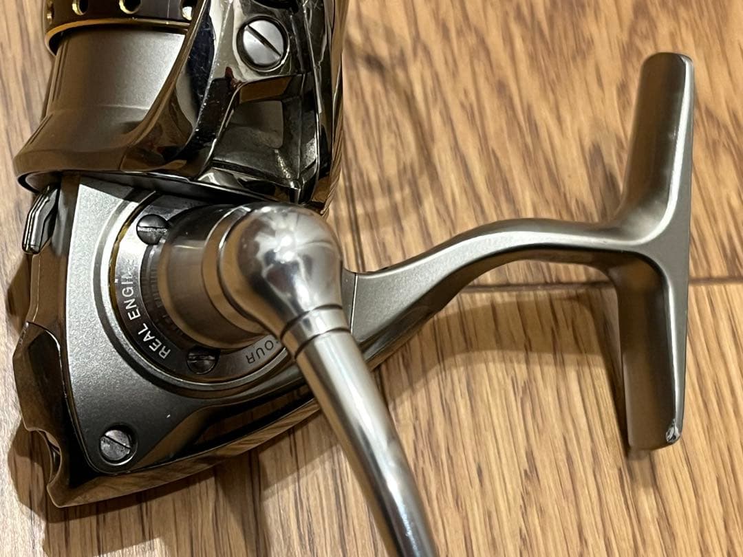 イグジスト 2004