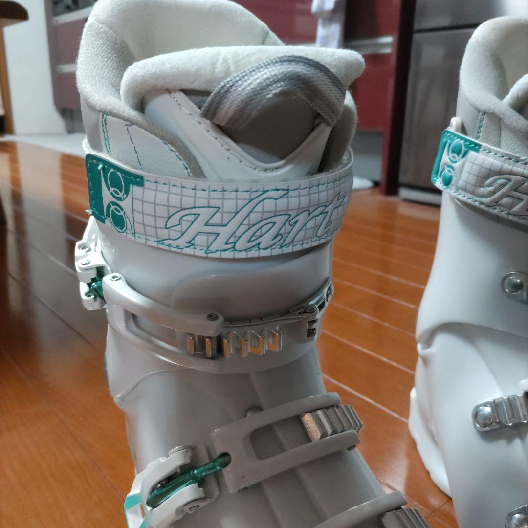 ［年内は27・28日発送可能］ HART 女性用スキー靴 ホワイト24.0