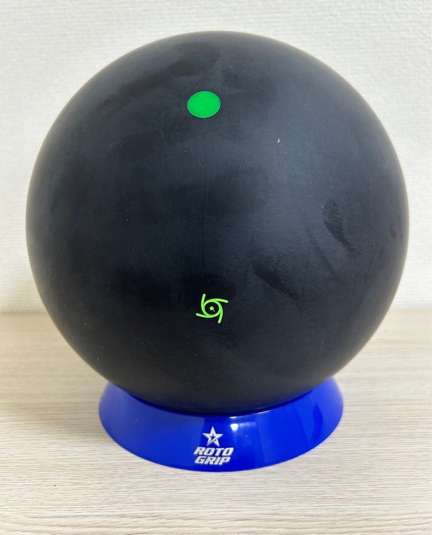 ボウリング　ピッチブラック(15ポンド)新品