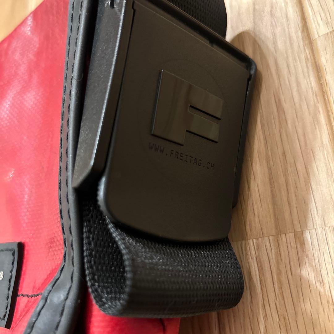 送料込み☆freitag メッセンジャー　ハワイ　旧型　単色