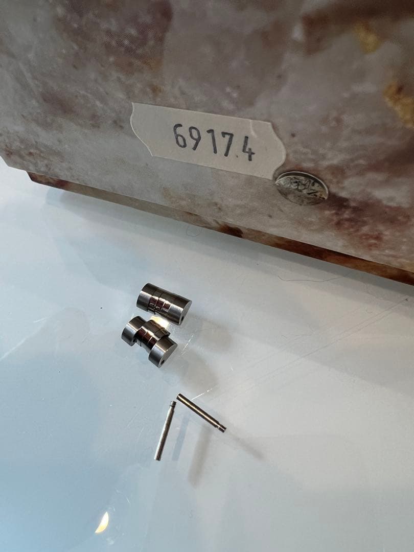 ロレックス　箱　付属品