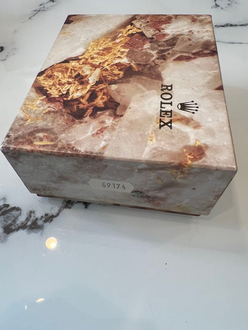 ロレックス　箱　付属品