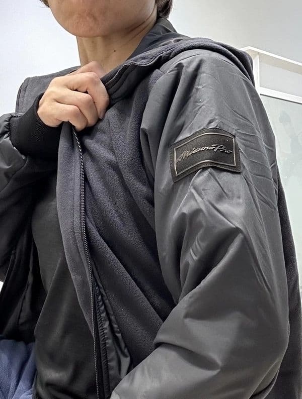 Mizuno Pro 2024秋冬限定フリースジャケット サイズ Ｏ　ブラック