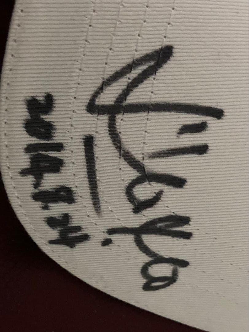 ［上田桃子］CAT Ladies 2014 サイン入りキャップ