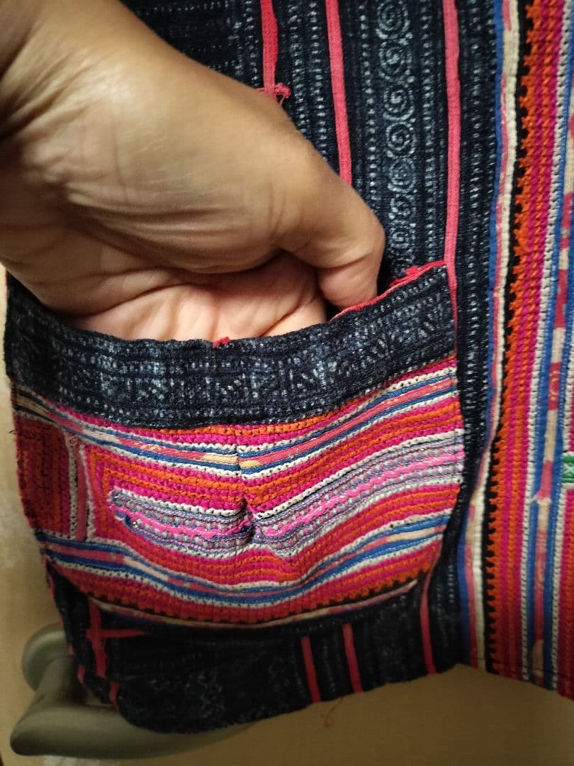 エスニック　オーバーオールミニワンピース　モン族衣類　古着　手刺繍　タイ製1