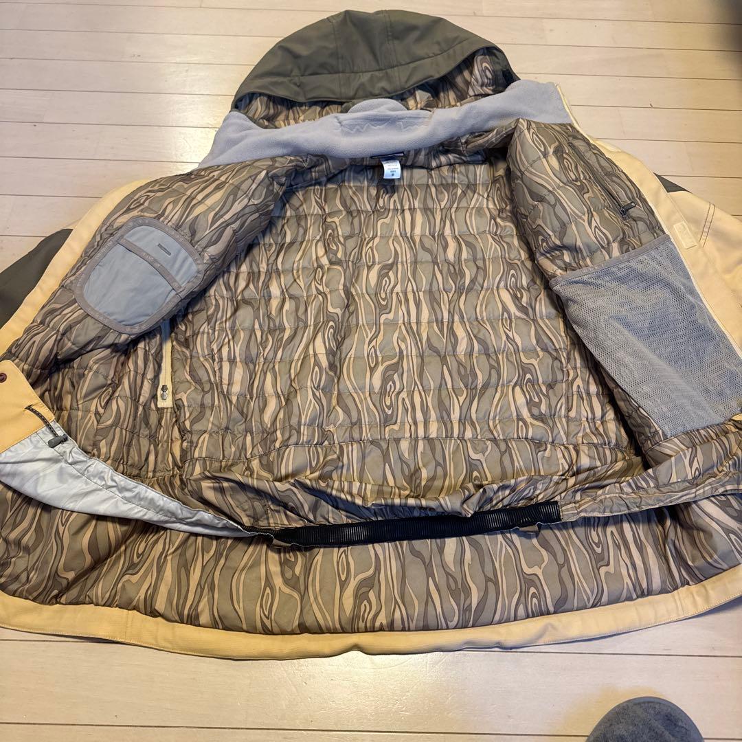 patagonia ルビコンパフジャケットMサイズ　上下