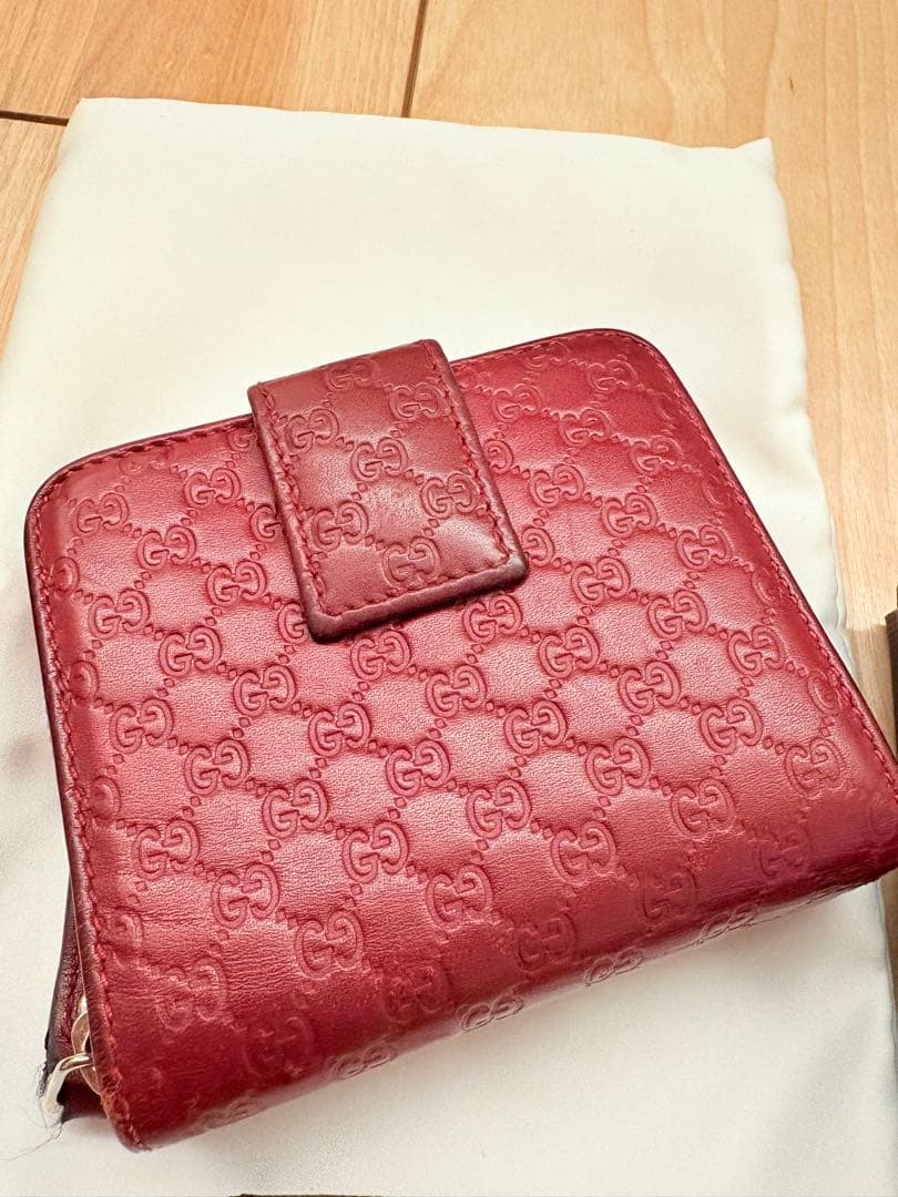 グッチ　二つ折り財布　マイクロシマ　GG　ラウンドジップ