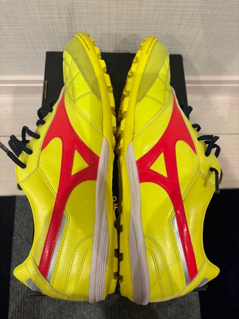 MIZUNO モレリア　サラ　ジャパン　ターフ　イエロー
