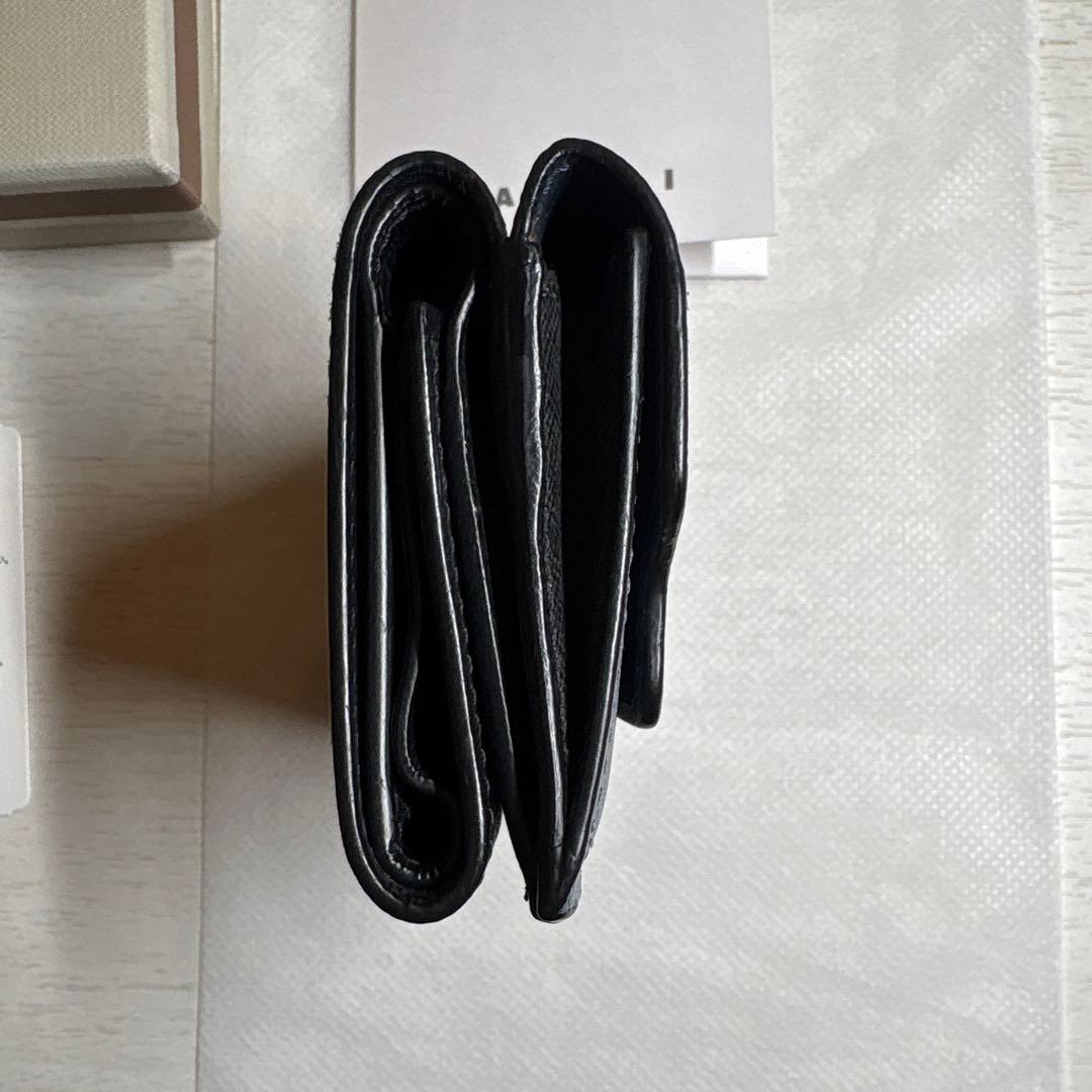 【美品】MARNI /マルニ/marni　トリフォールドウォレット
