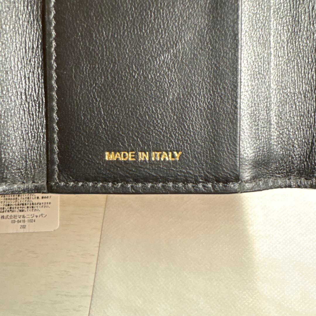 【美品】MARNI /マルニ/marni　トリフォールドウォレット