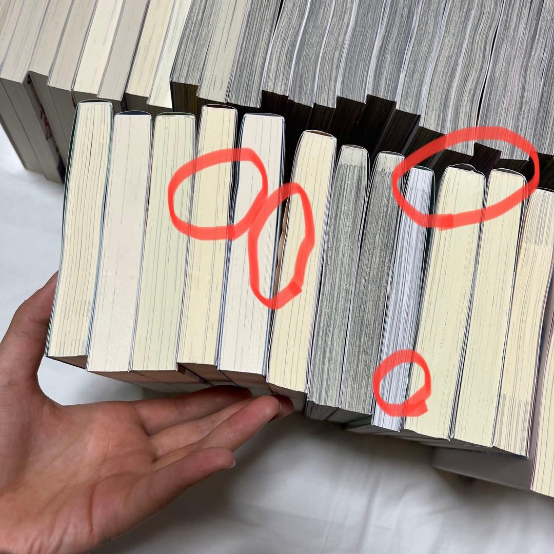 誰にも愛されなかった〜1巻、断罪された悪役令嬢〜1〜3巻 他小説、コミック