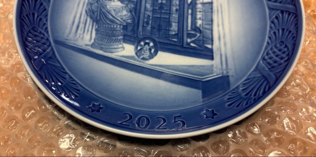 ロイヤルコペンハーゲン　2025 イヤープレート