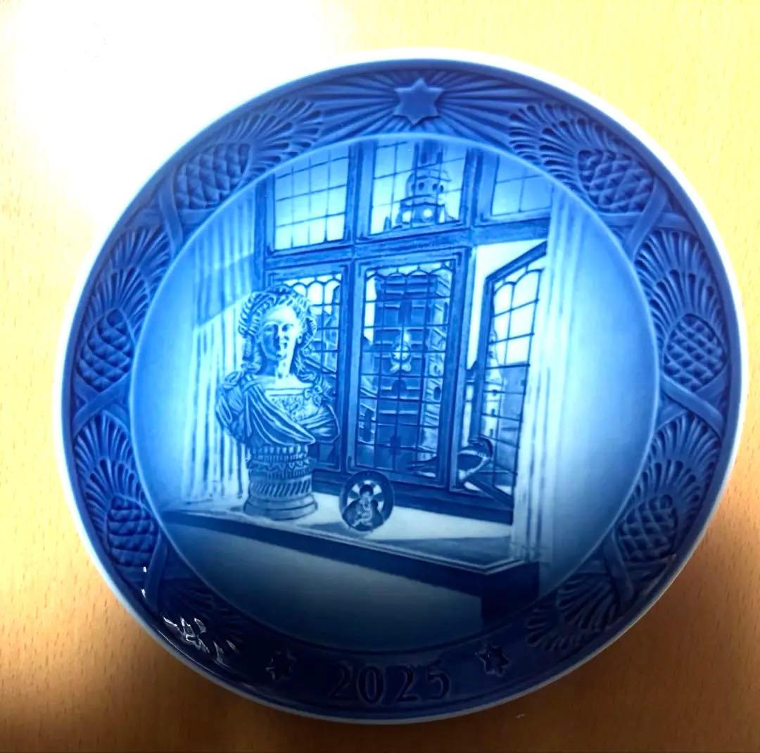 ロイヤルコペンハーゲン　2025 イヤープレート