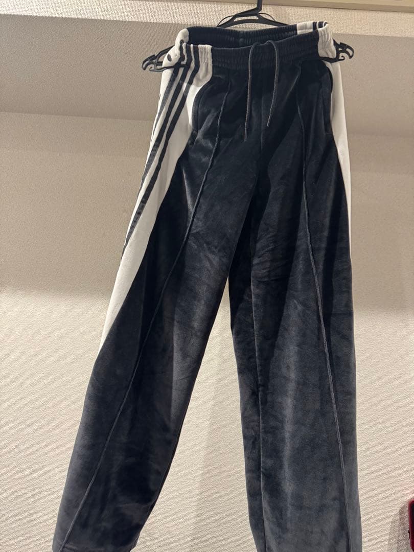 adidas Original 重盛さと美 ジャージ 下のみ