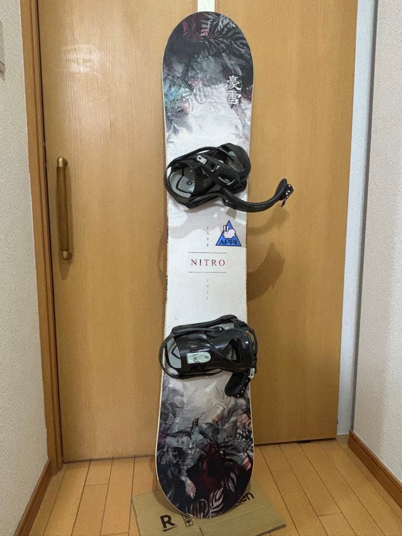 スノボセット NITRO FATE 22-23 144cm バインディング付