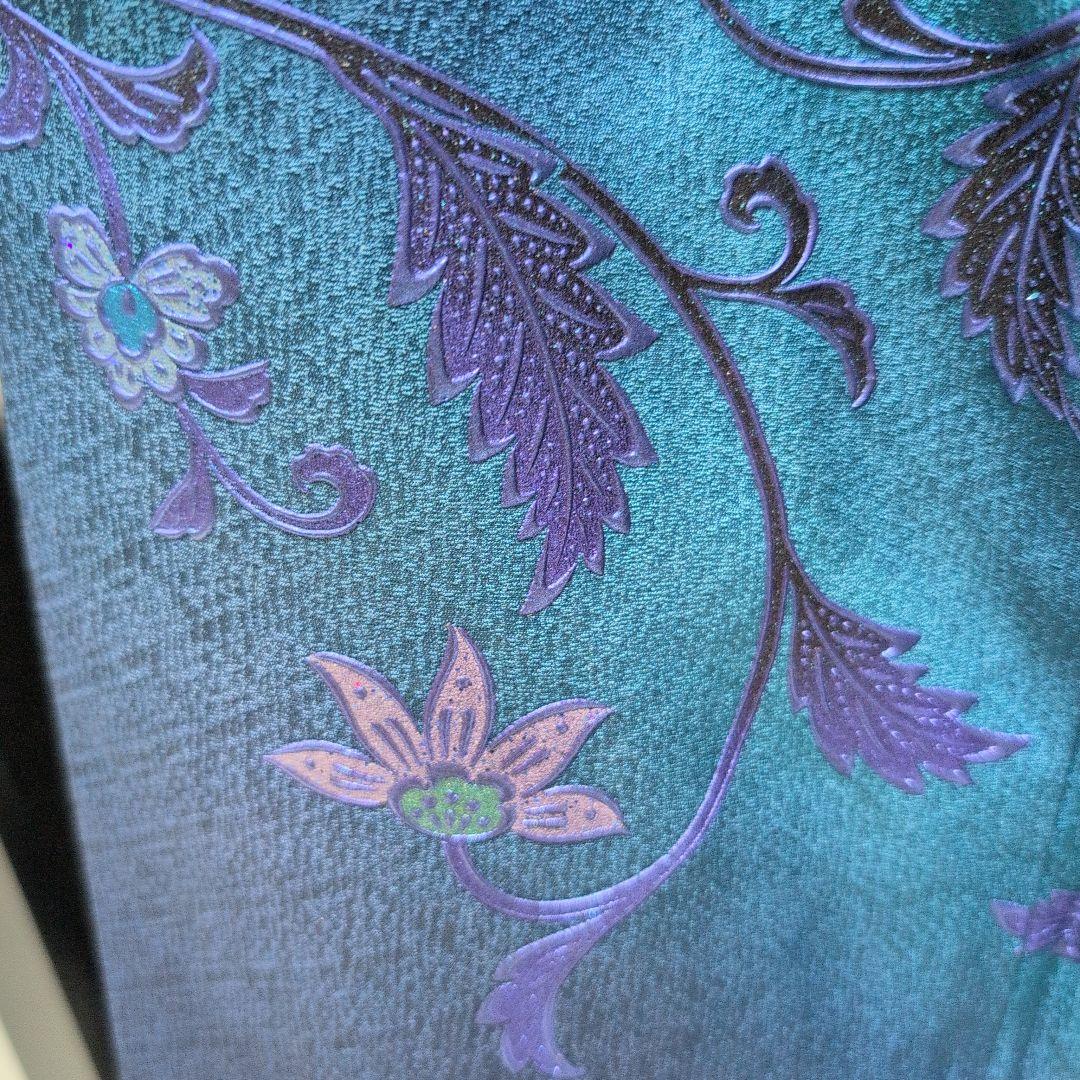 おかぁしゃ〜ん様[和田光正伝統工芸士]叙勲受章者、濃ブルー系付下げ逸品バジックガ