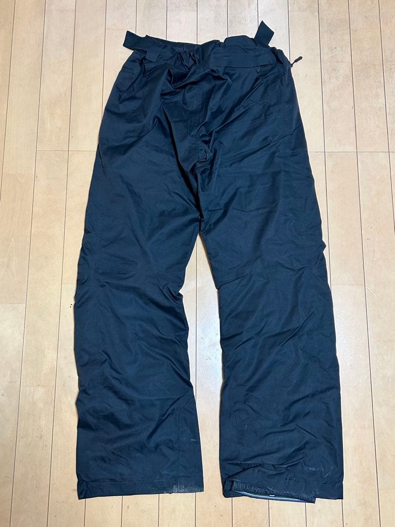 サロモン　スキーウェア上下セット　日本未発売