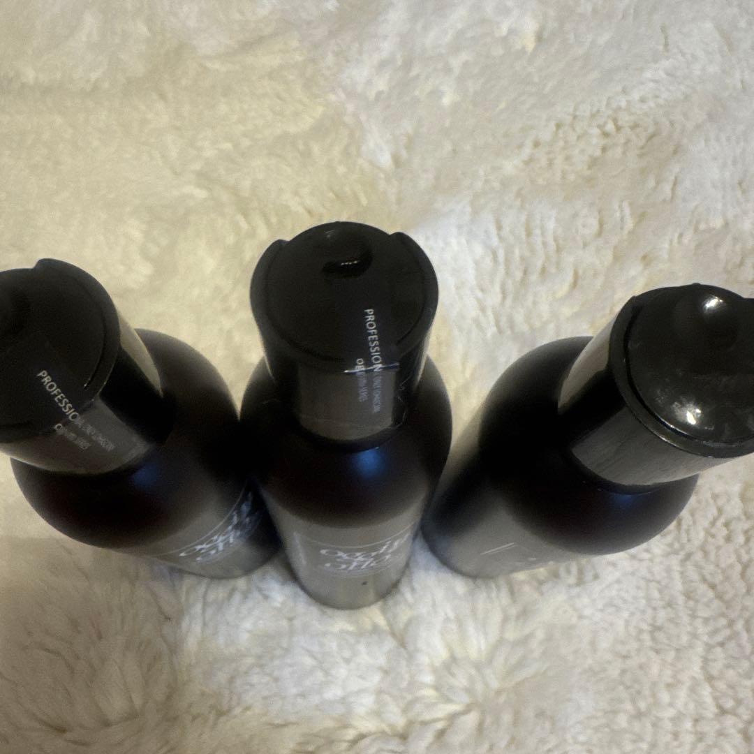 オッジオット oggi otto セラムCMCミルキィ　ヘアトリートメントセット