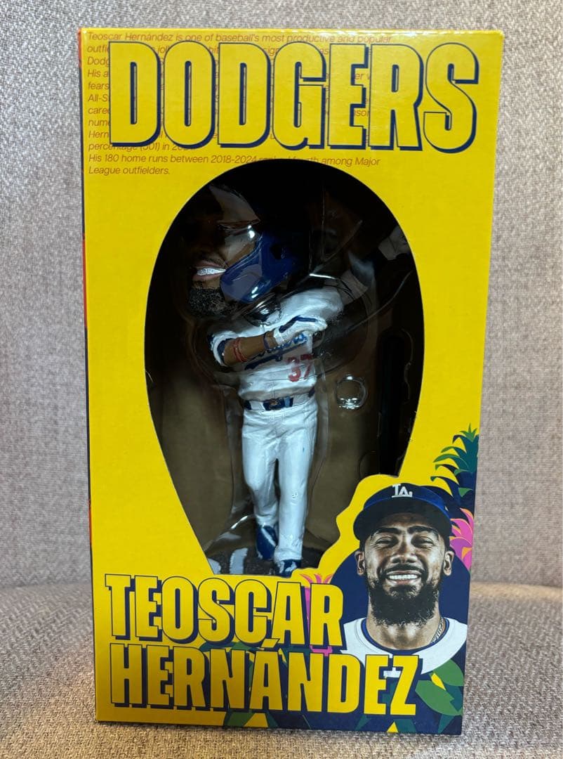 新品・未開封　★ドジャース ボブルヘッド #37 テオスカー・ヘルナンデス