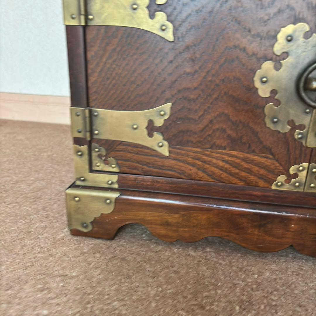 李朝 李朝家具 真鍮金具 無垢材 魚型錠前 モリジャン バンダジ 箪笥 韓国美術