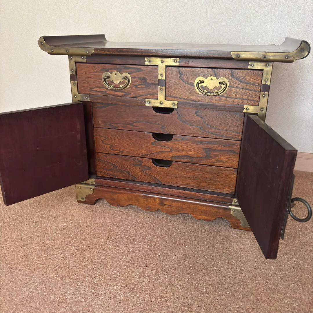 李朝 李朝家具 真鍮金具 無垢材 魚型錠前 モリジャン バンダジ 箪笥 韓国美術