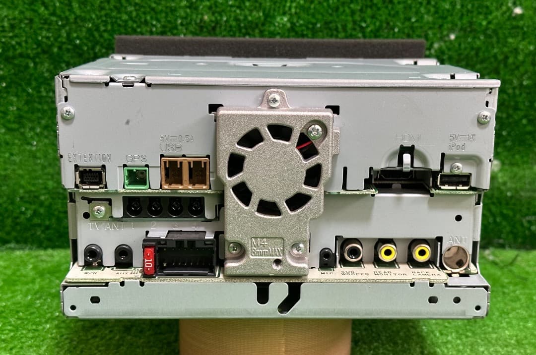 パイオニア AVIC-RZ802-D フルセグナビ。地図データ2018年版。