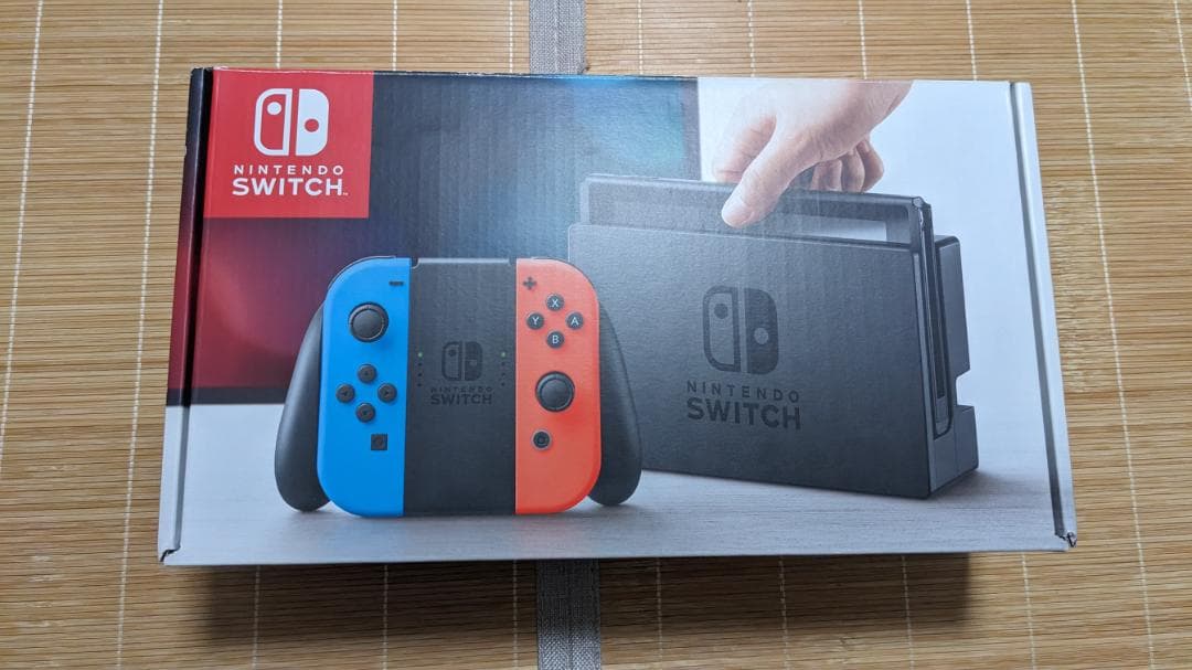 NintendoSwitch本体　箱、付属品完備