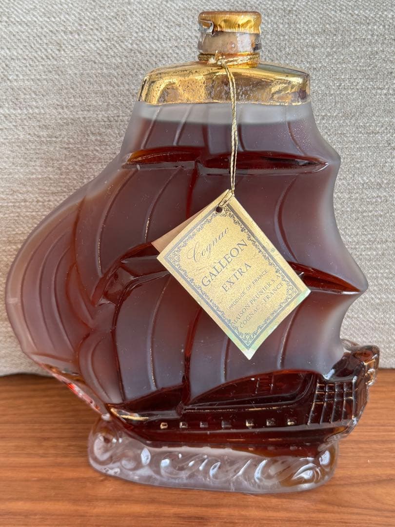 BIDBUYGalleon Extra ブランデー 船型ボトル　700ml