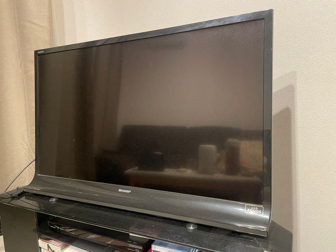 SHARP AQUOS 液晶カラーテレビ　40インチ