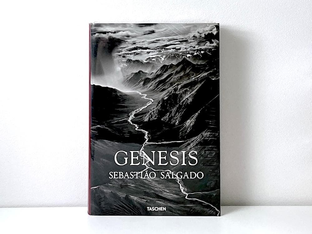 新品未開封 絶版本 セバスチャン・サルガド 写真集 GENESIS