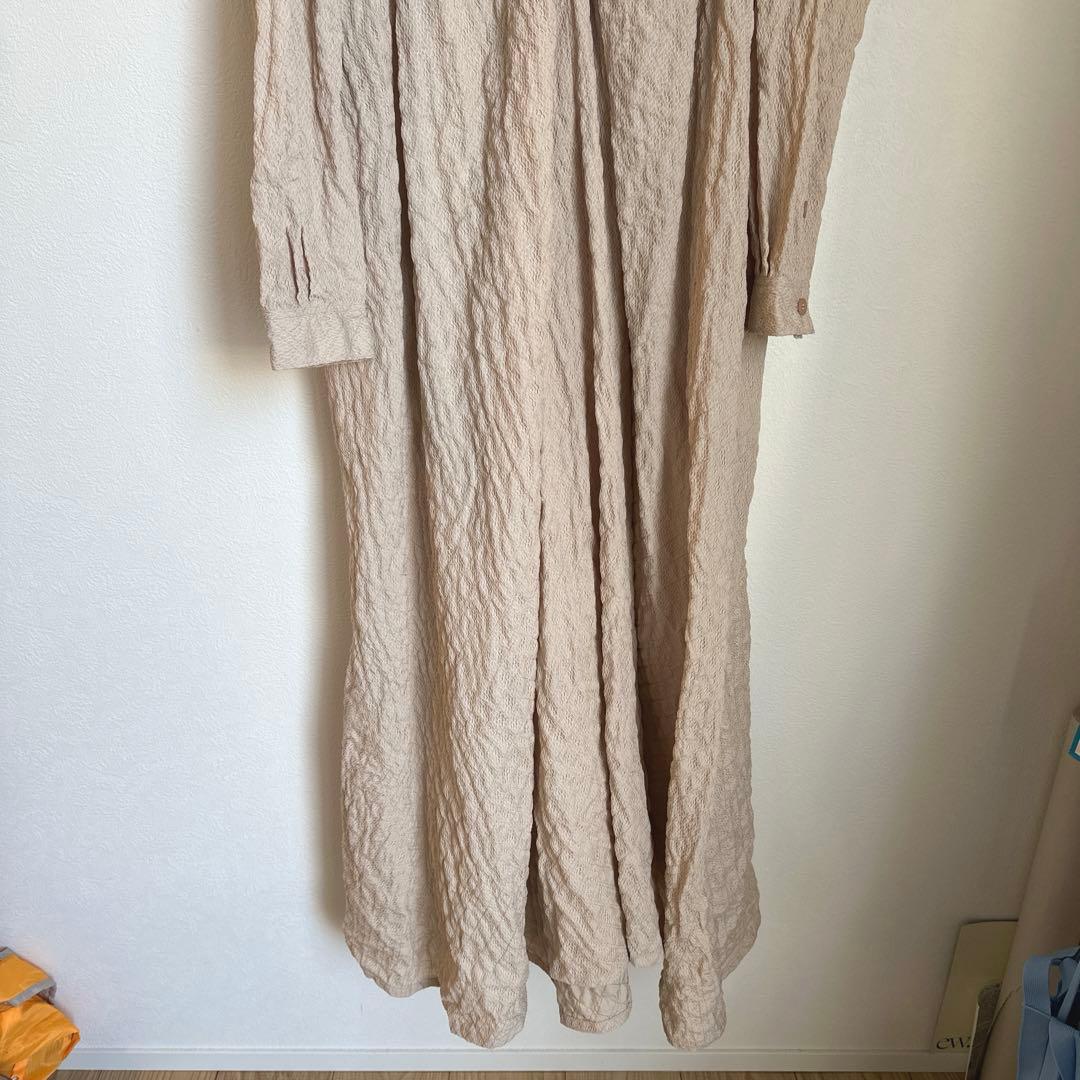 ISSEY MIYAKE ベージュロングワンピース