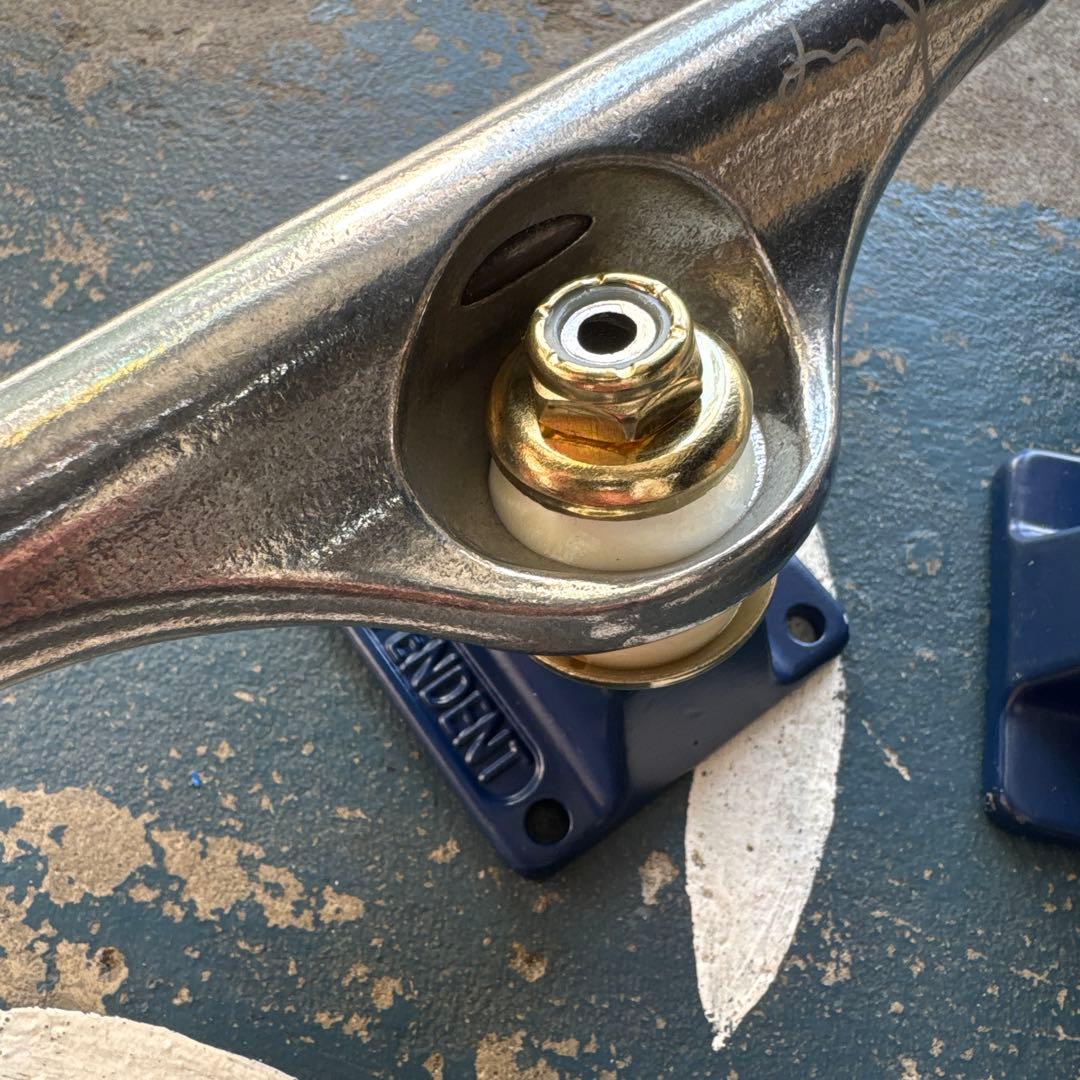 independentインディ144 ホロー Knoxトラック定価12,500円