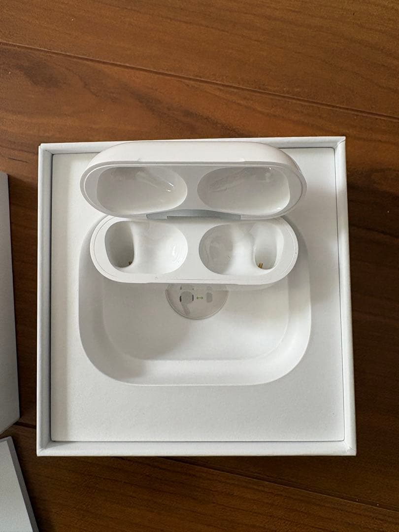Air pods pro 第２世代　保証期間中