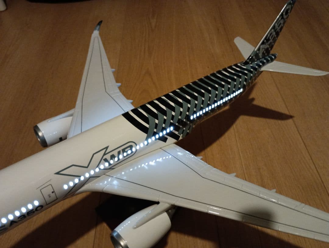 1/142 1/150 エアバス A350 X 飛行機 模型 航空機 LED