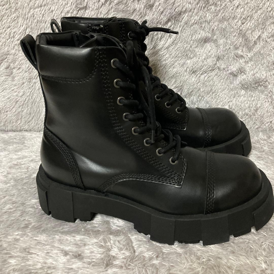 zara ザラ　トラックソール　厚底レースアップブーツ ブラック
